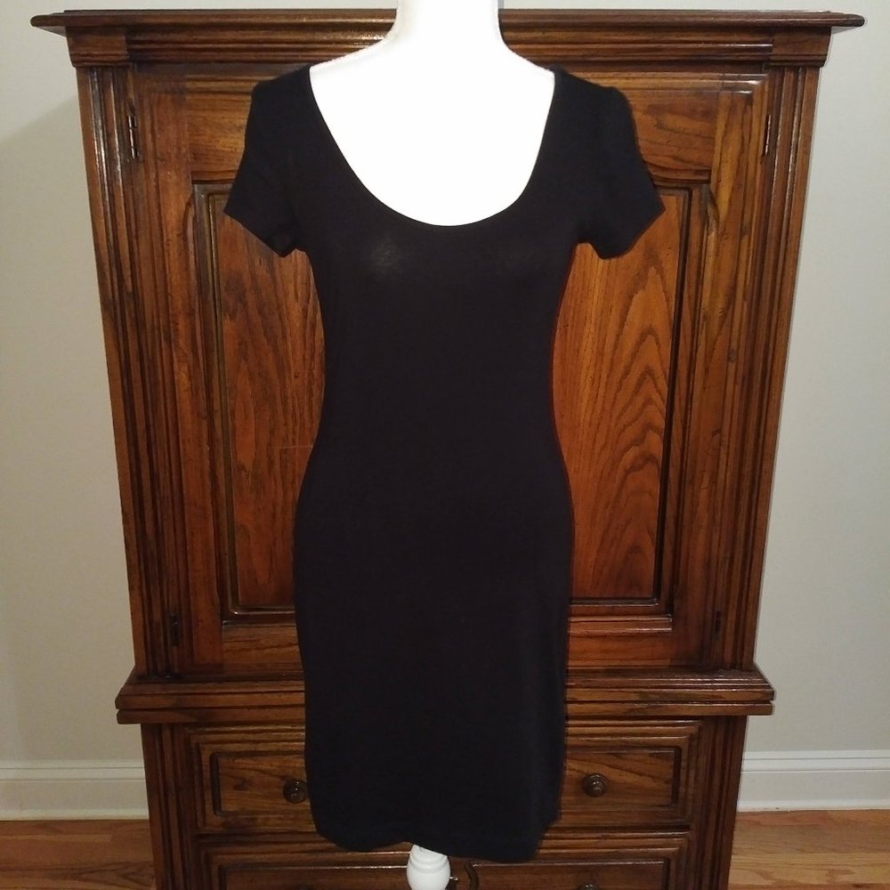 H&M Basic Scoop Neck Black Knit Dress
